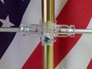 C-Flag Back Display with Spreader